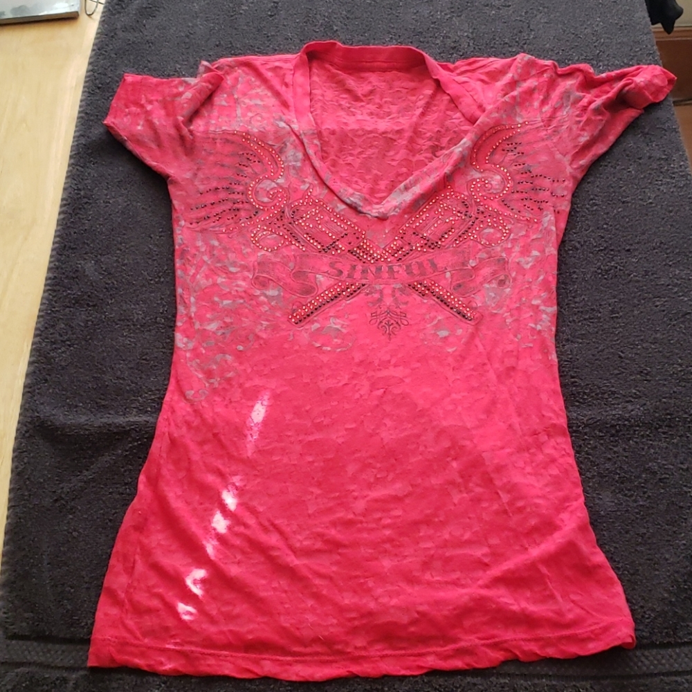 Sinful red top